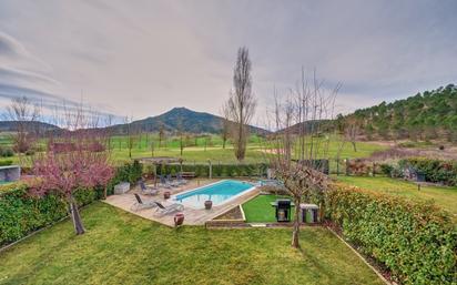 Piscina de Casa o xalet en venda en Egüés amb Calefacció, Jardí privat i Parquet