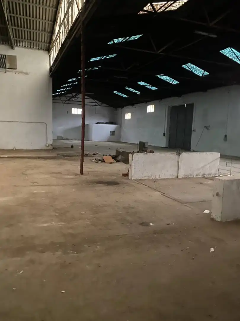 Industrial building for sale in Carretera Jarandilla 35, imagen 6