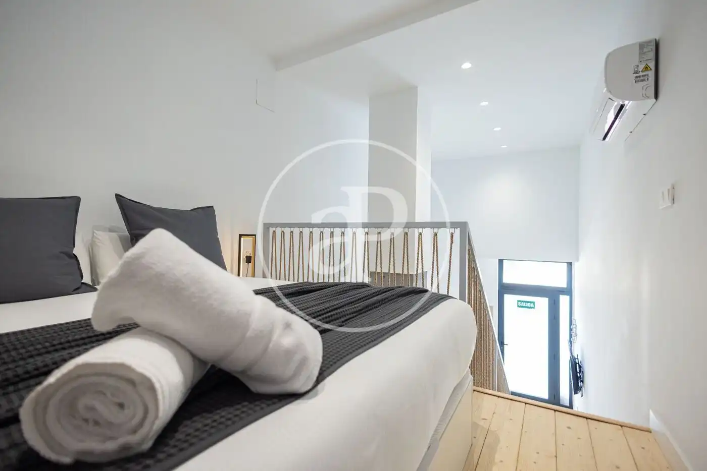 Habitación de Loft en venta en Valencia con Aire acondicionado, Calefacción y Amueblado