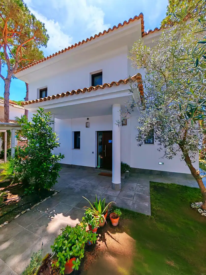 Casa o chalet en venta en Chiclana de la Frontera con Aire acondicionado, Jardín privado y Terraza