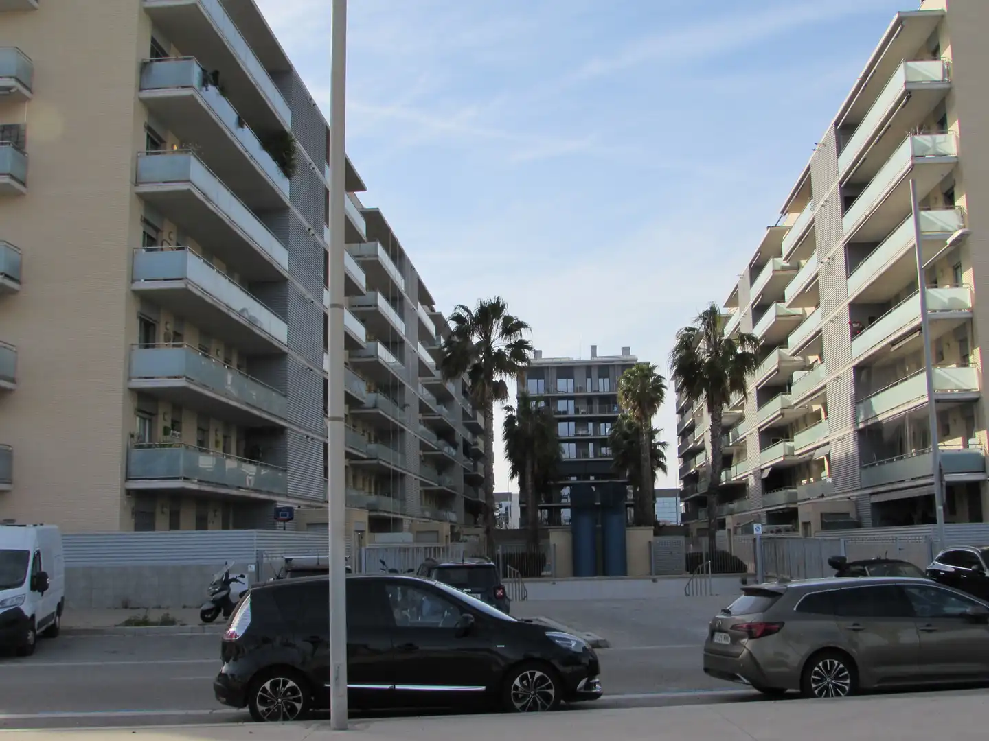 Aparcament de Dúplex en venda en Badalona amb Aire condicionat, Calefacció i Parquet