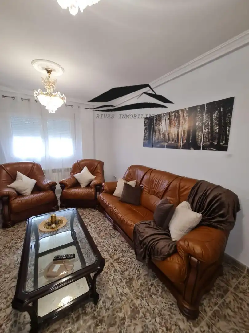 Sala d'estar de Casa o xalet en venda en Cepeda amb Aire condicionat, Calefacció i Traster