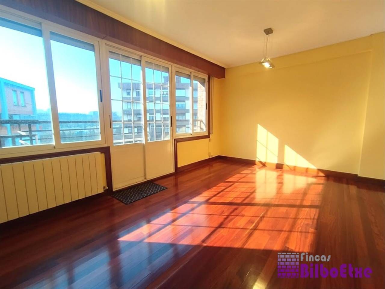 Living room of Duplex for sale in Bilbao   with Heating and Terrace