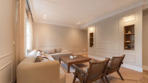 Foto 2 de Piso en venta en Avenida de Menéndez Pelayo, Niño Jesús, Madrid Capital