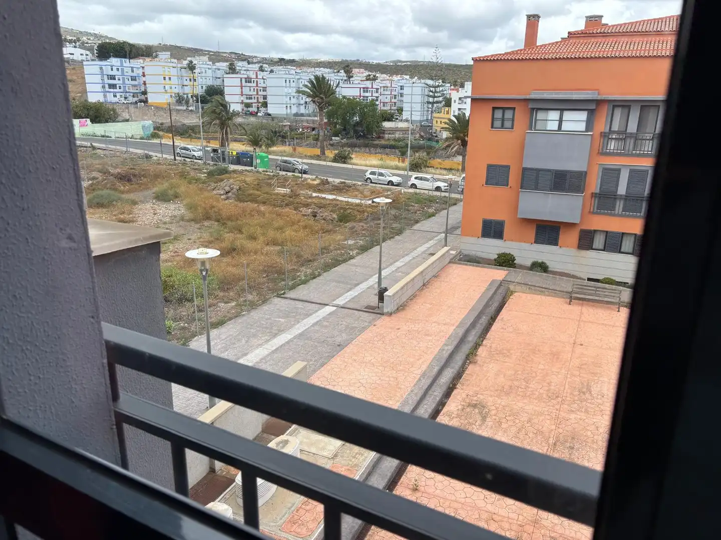 Vista exterior de Piso en venta en Telde con Trastero, Amueblado y Lavadora