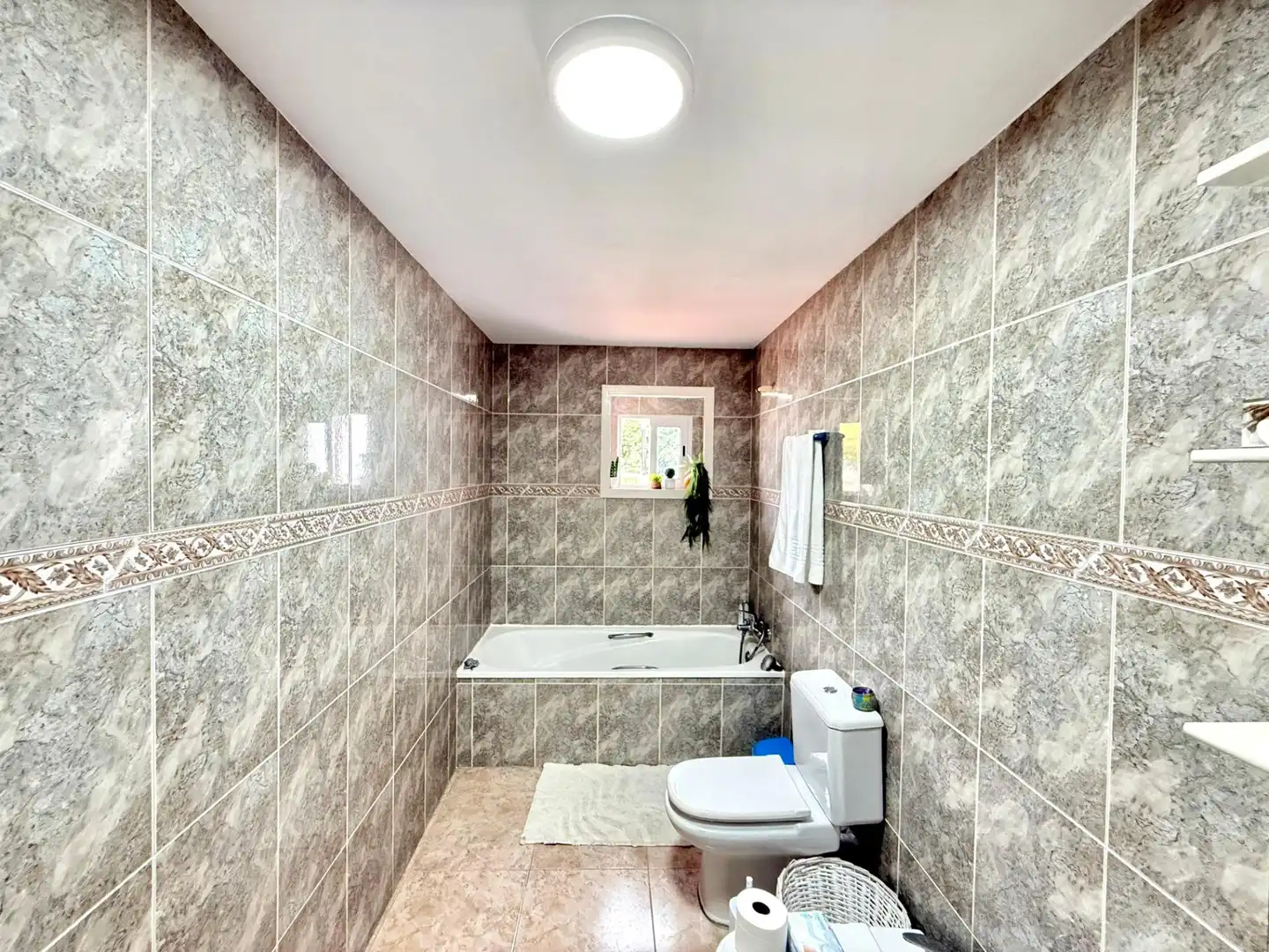 Baño de Casa o chalet en venta en Manuel con Terraza y Balcón