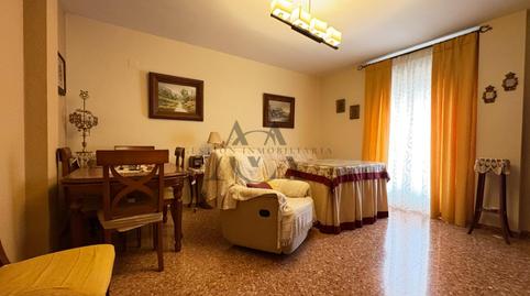 Foto 3 de Piso en venta en Poleares, Lucena