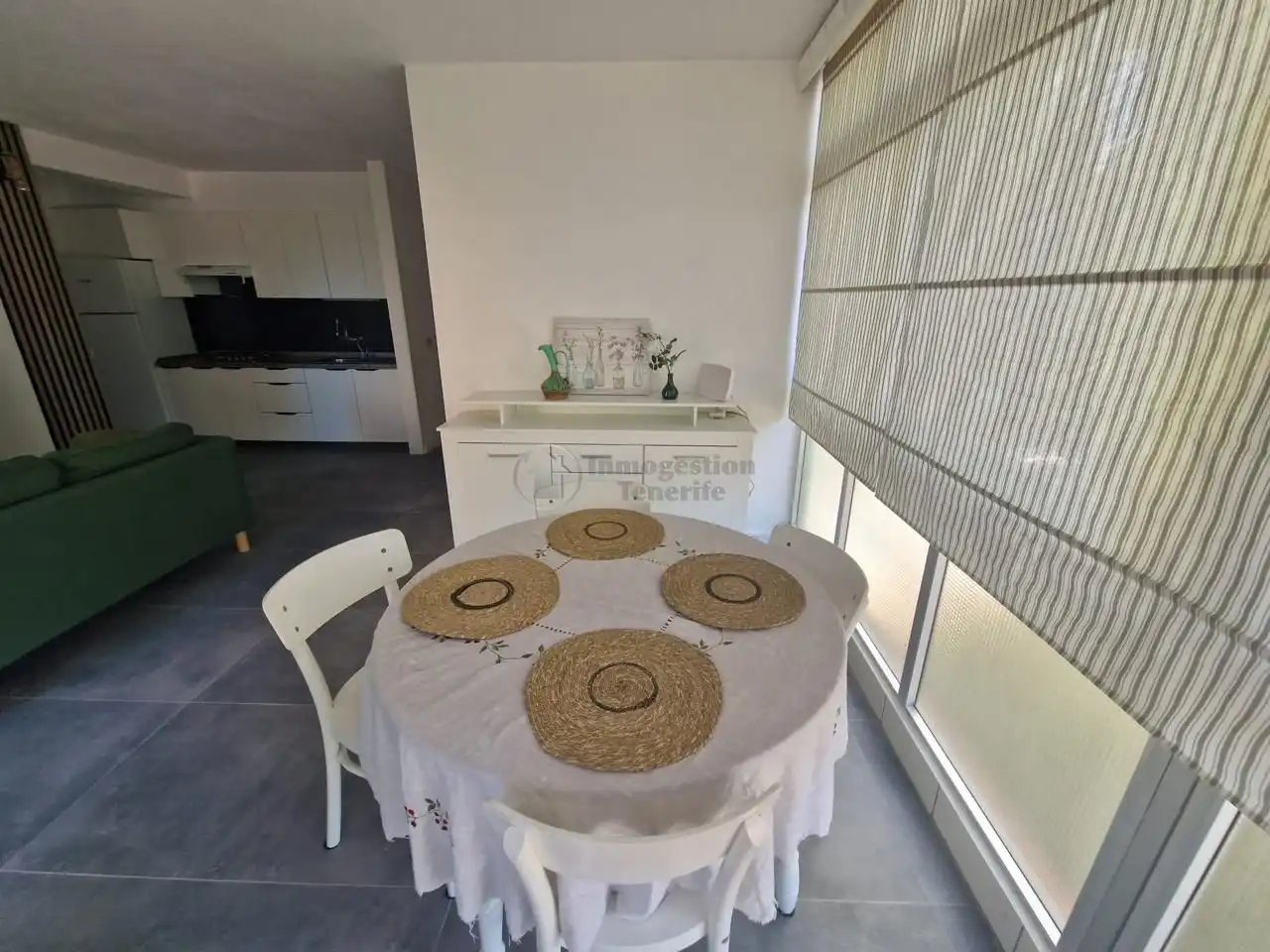 Comedor de Apartamento de alquiler en Arona con Terraza y Amueblado