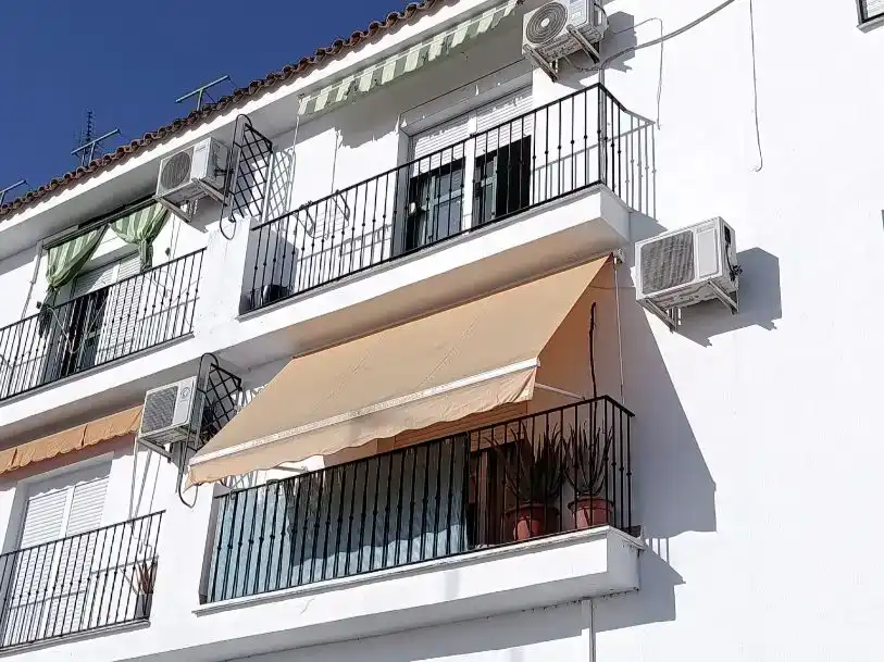 Vista exterior de Pis en venda en Lebrija amb Aire condicionat i Balcó