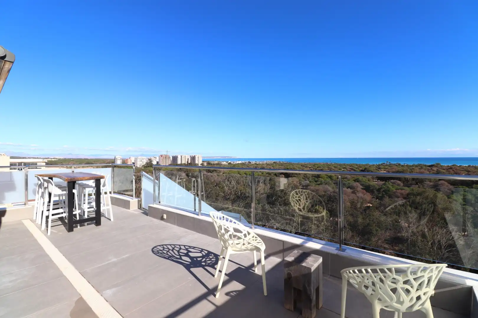 Apartament amb piscina en venda a Puerto Deportivo, imagen 21