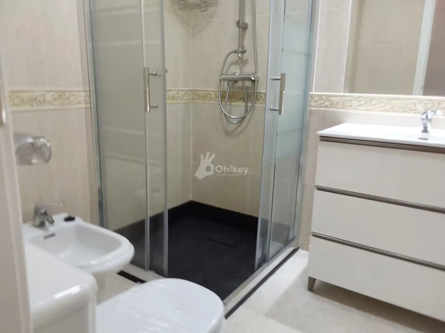 Bany de Pis en venda en Getafe amb Aire condicionat, Calefacció i Terrassa