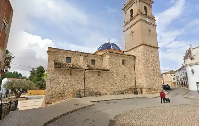 Vista exterior de Piso en venta en Caudete de las Fuentes