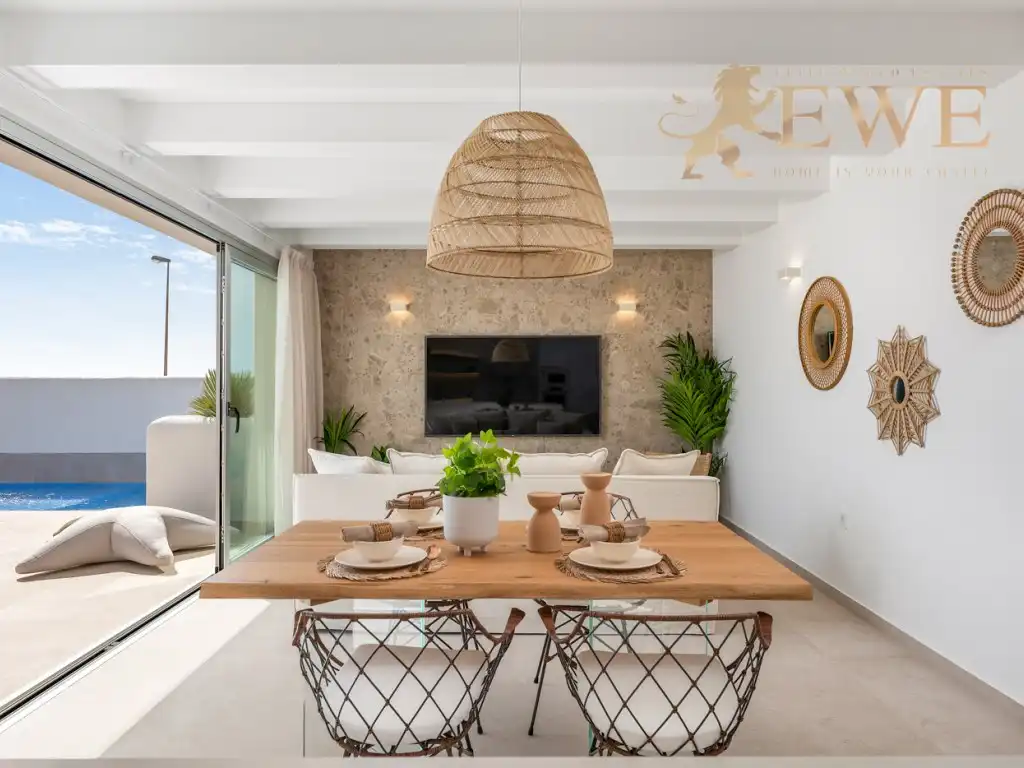 Chalet con piscina en venta en Las Lomas de Rame - Bahía Bella, imagen 3