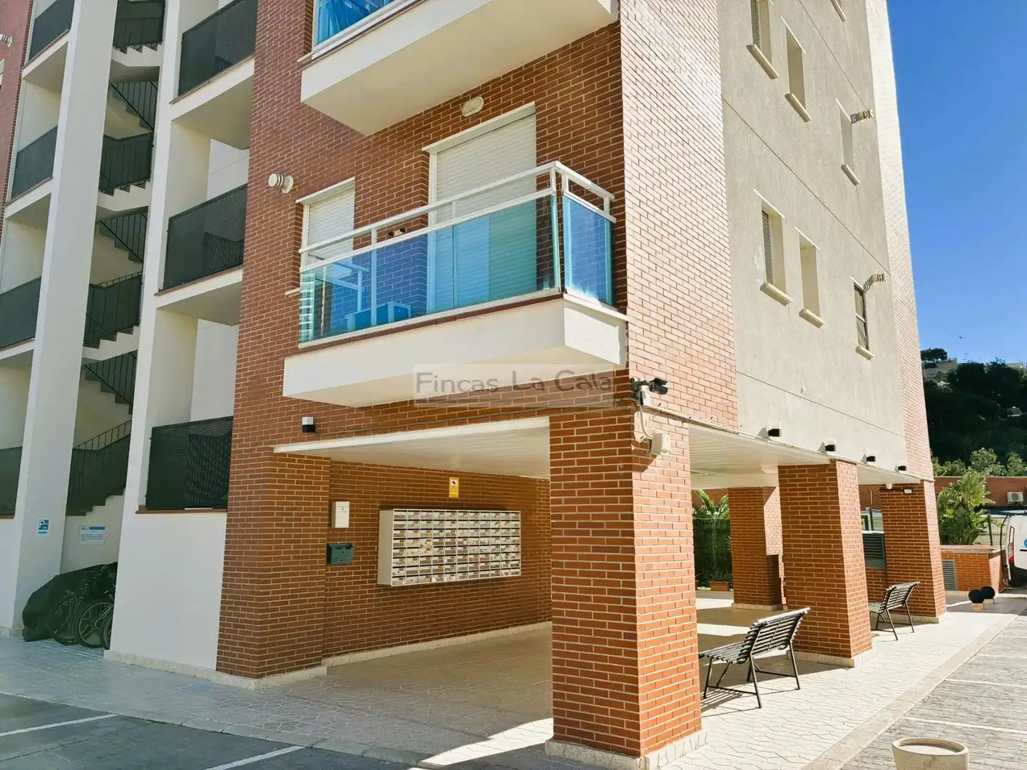 Vista exterior de Estudio en venta en Finestrat con Aire acondicionado, Calefacción y Terraza
