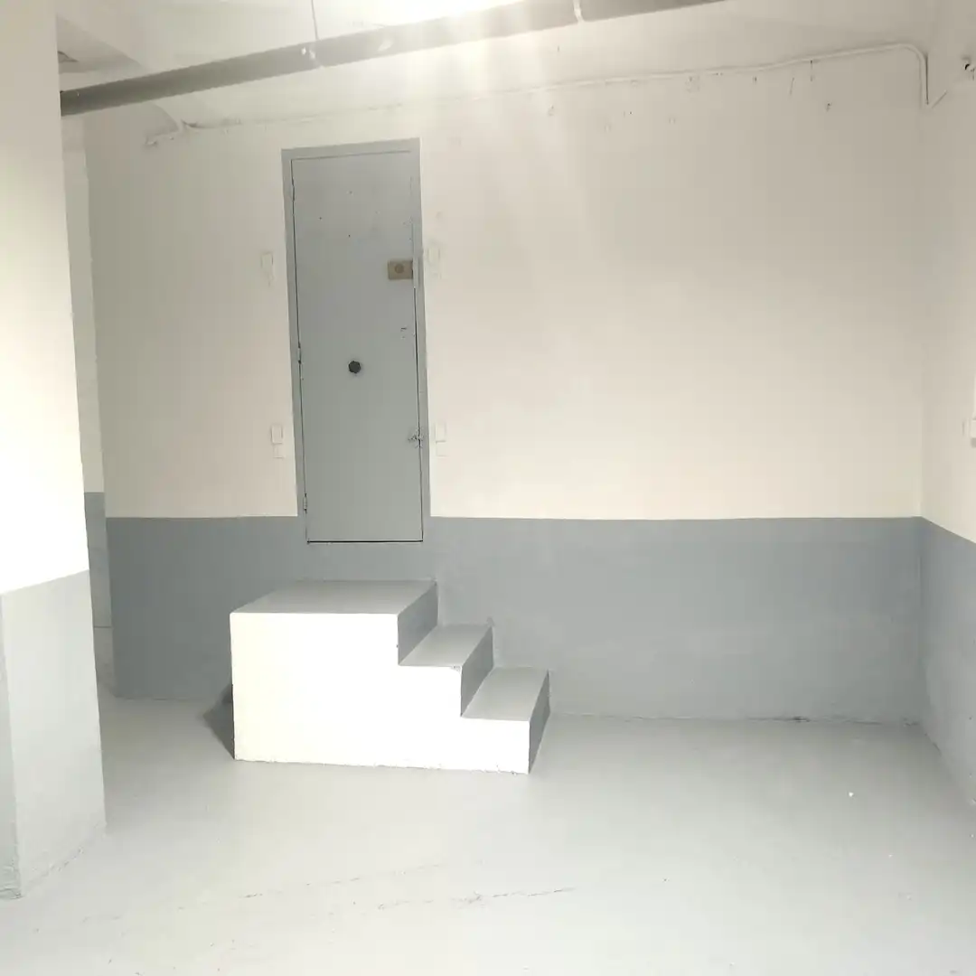 Commercial properties for sale in Barcelona  with Parquet flooring