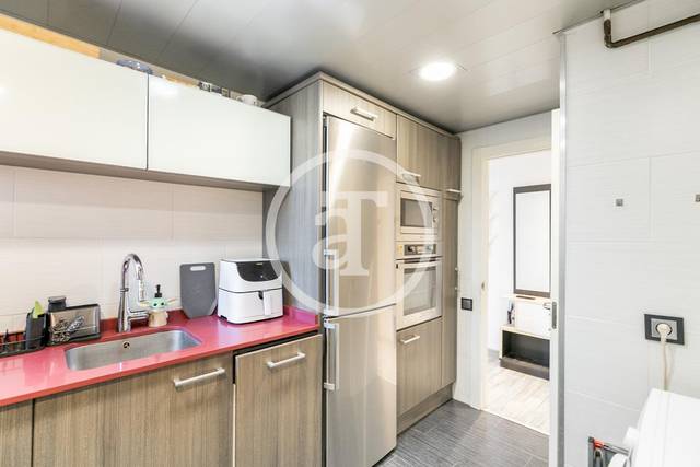 Piso en Alquiler en Carrer de la Mare de Déu de Port en La Marina del Port