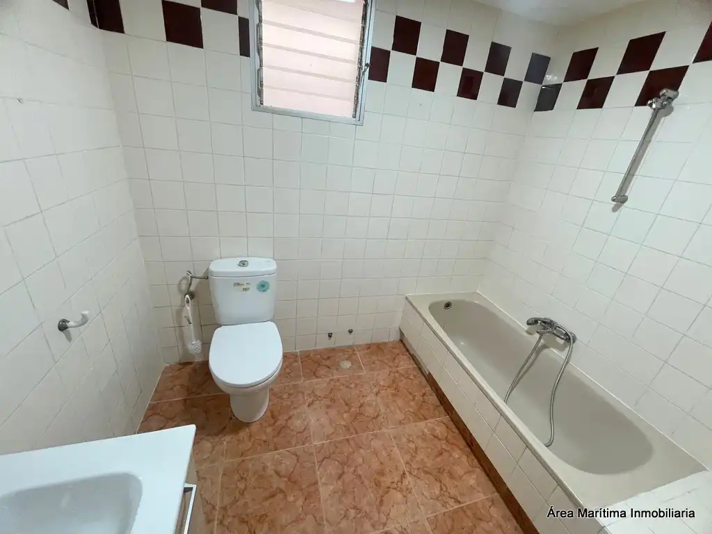 Wohnung zur Miete in Carrer del Riu Tajo, La Malva-rosa