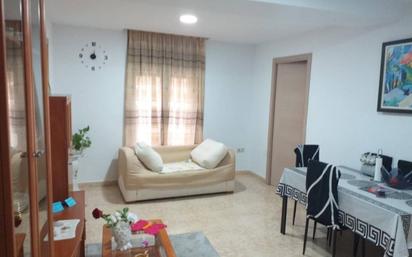 Sala d'estar de Pis en venda en Manresa amb Calefacció i Balcó