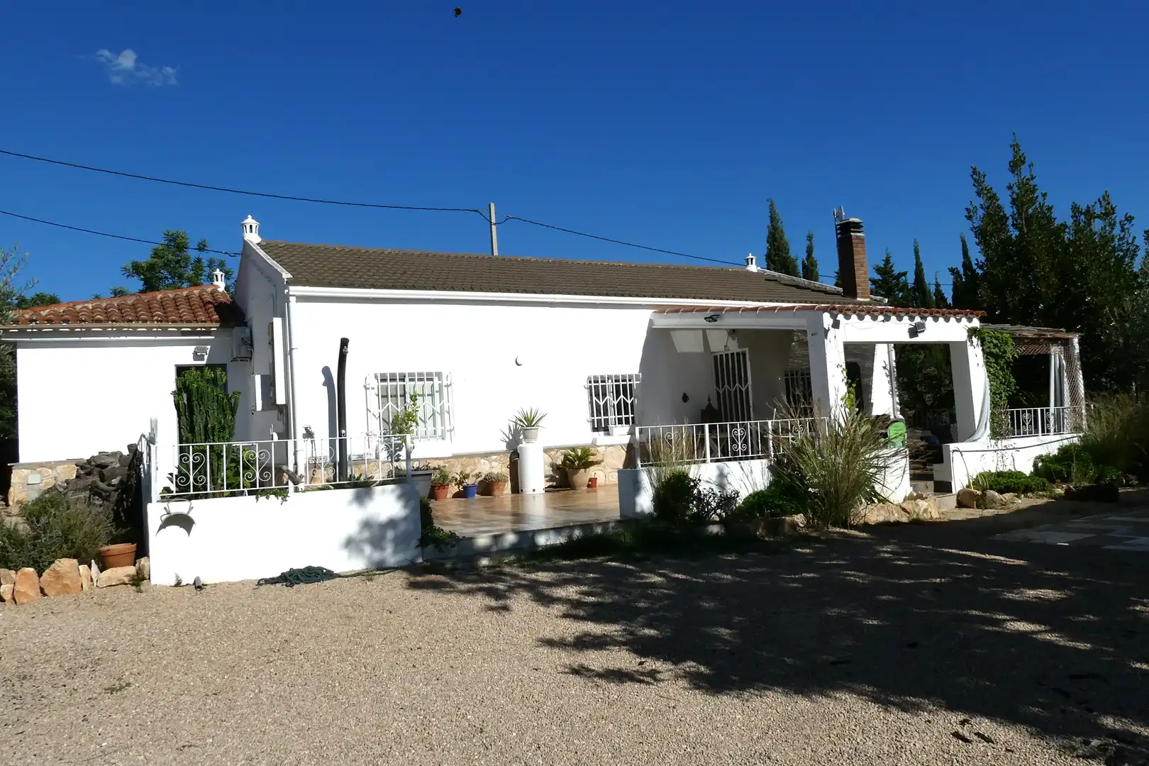 Vista exterior de Finca rústica en venda en L'Ampolla amb Aire condicionat, Jardí privat i Piscina