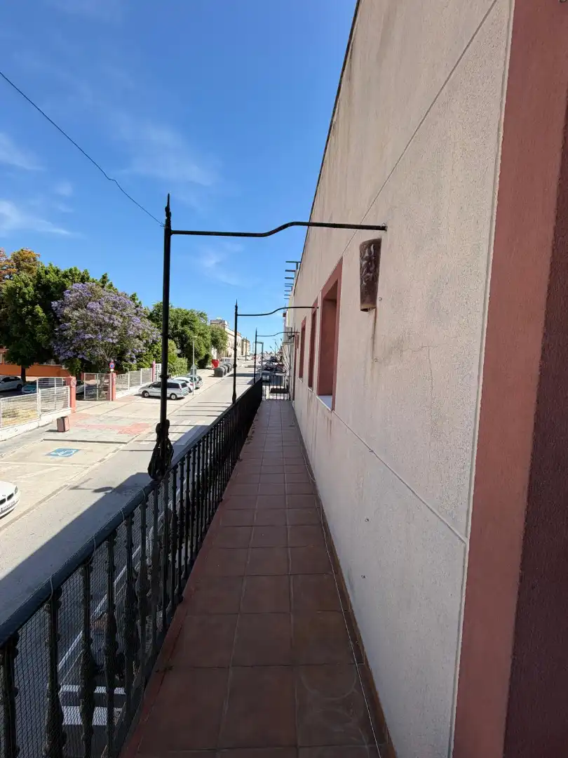 Vista exterior de Àtic en venda en Coria del Río