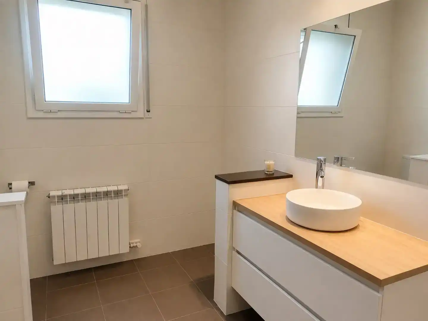 Bany de Casa o xalet en venda en Torrelles de Foix
