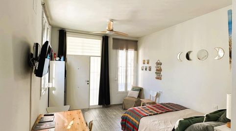 Estudio .Donde la Comodidad se Encuentra con el Encanto