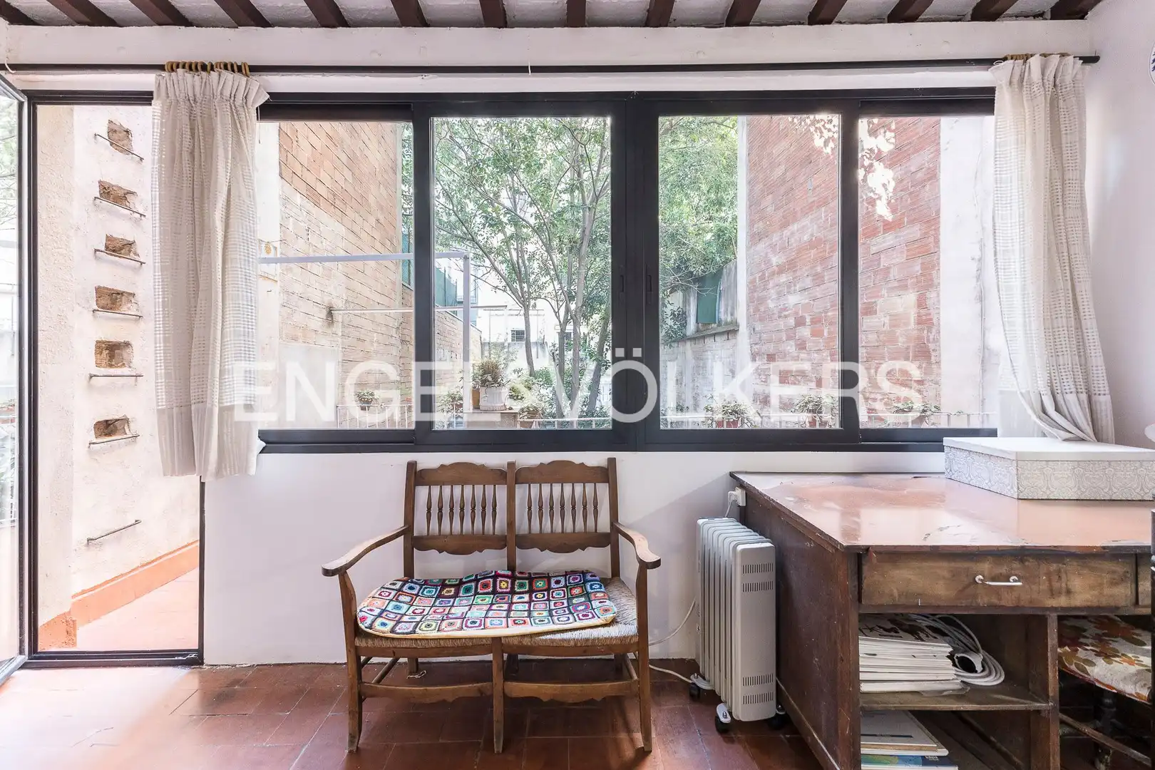 Terraza de Casa adosada en venta en Barcelona con Calefacción y Jardín privado