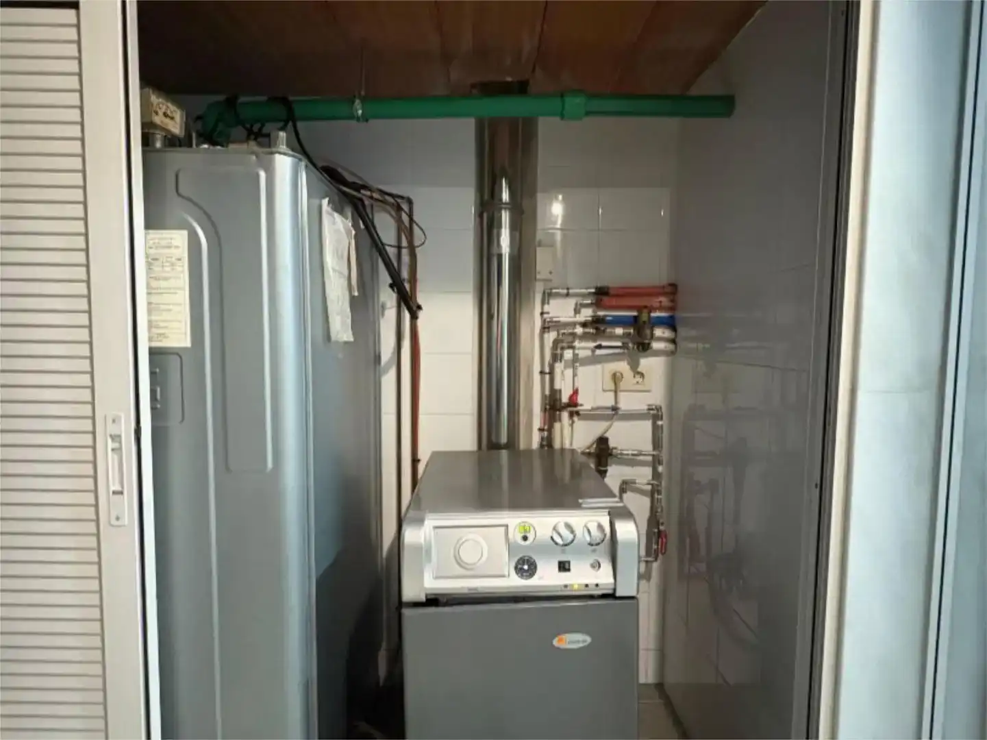 Flat for sale in El Carpio  with Air Conditioner and Balcony