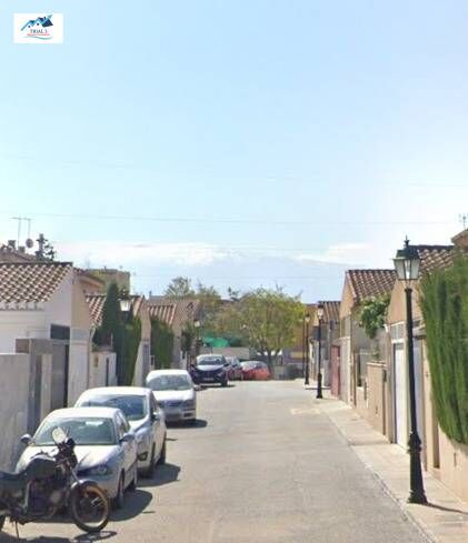 Vista exterior de Casa o xalet en venda en Las Gabias