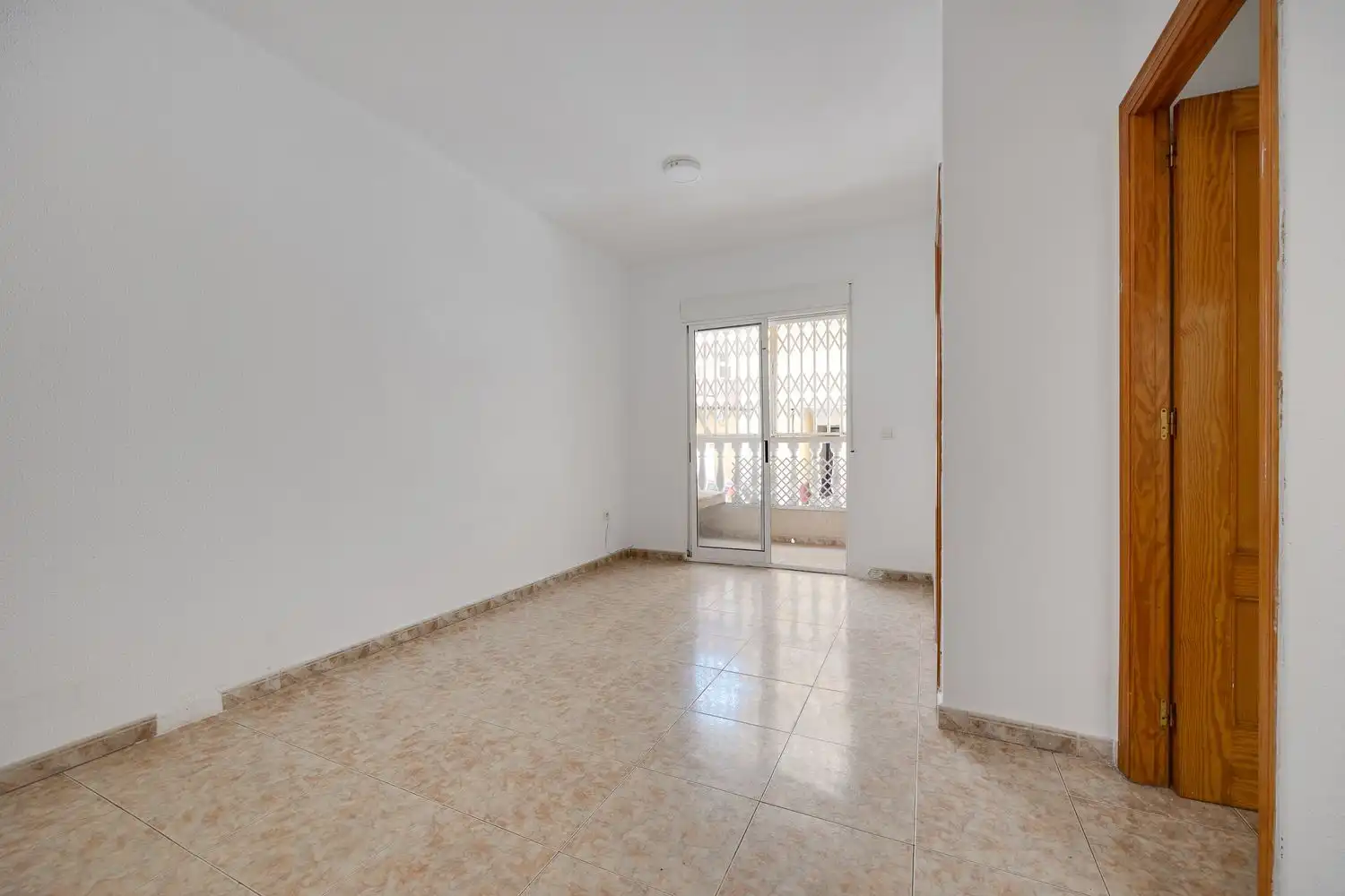 Planta baixa en venda en Torrevieja amb Terrassa
