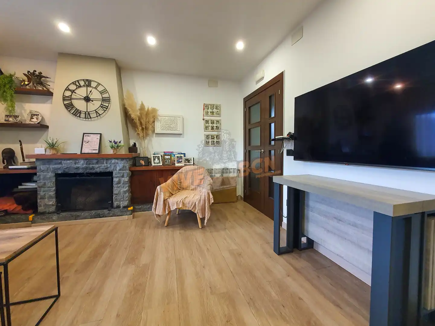 Sala d'estar de Casa o xalet en venda en Vallgorguina amb Calefacció, Jardí privat i Parquet