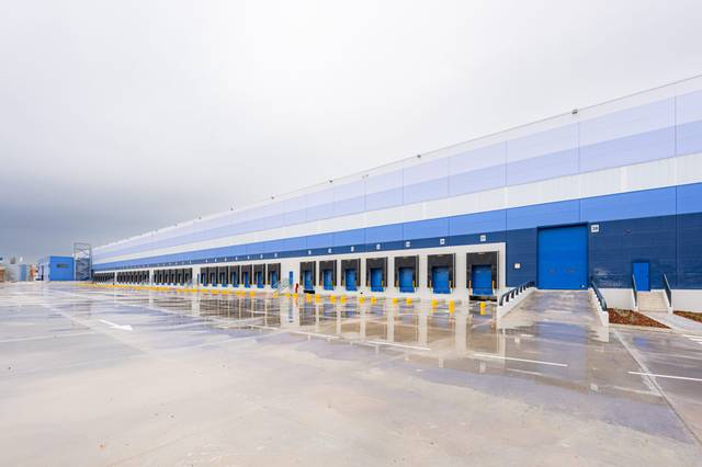 Nave industrial en Alquiler en Escalona