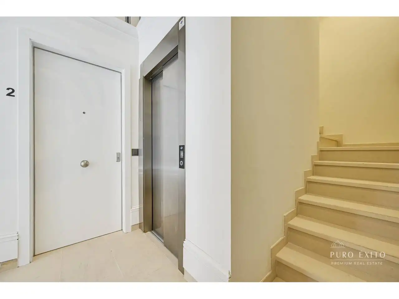 Dúplex en venta en Barcelona con Aire acondicionado, Terraza y Balcón
