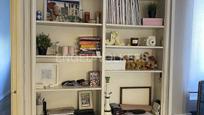 Living room of Apartment for sale in  Madrid Capital  with Air Conditioner, Heating and Parquet flooring