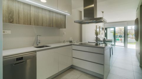 Photo 2 of Flat for sale in Mil Palmeras, Alicante