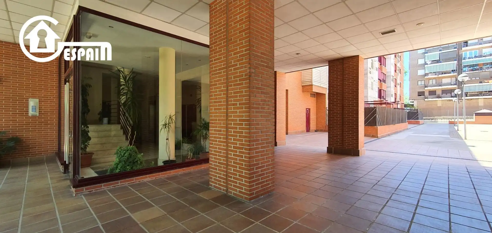 Piso de alquiler en Las Águilas