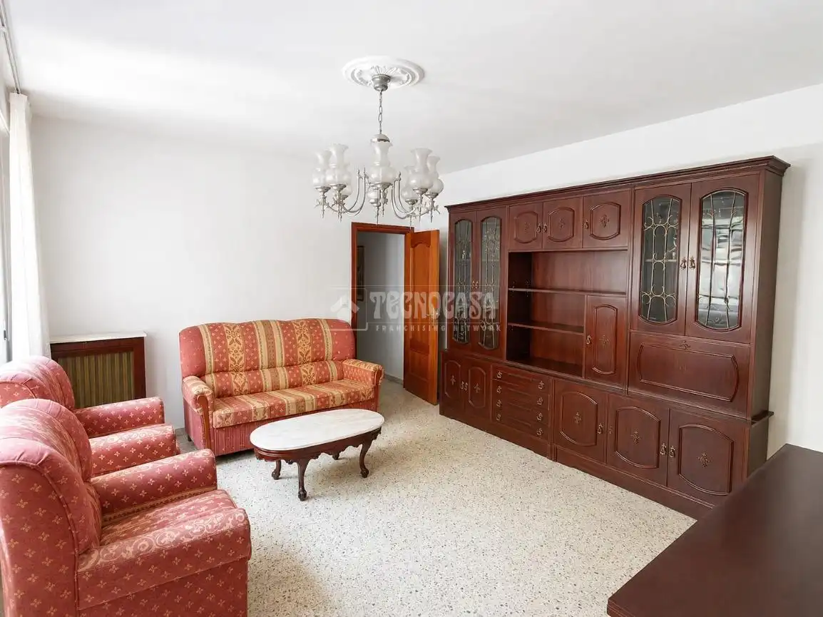 Sala d'estar de Pis en venda en Madrid amb Calefacció