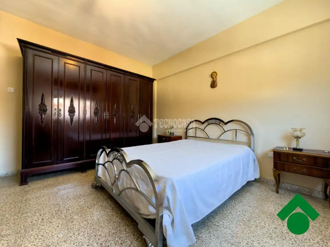Dormitori de Casa adosada en venda en Albolote