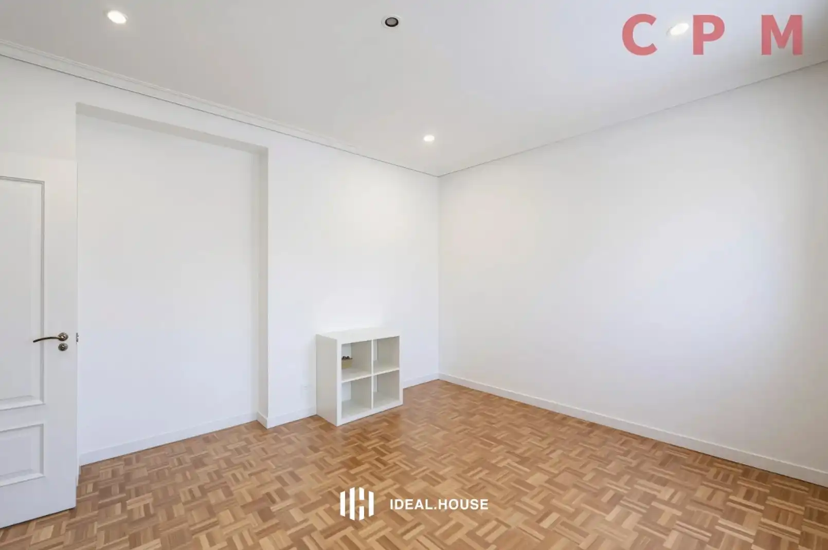 Flat for rent in Madrid  with Air Conditioner, Heating and Parquet flooring