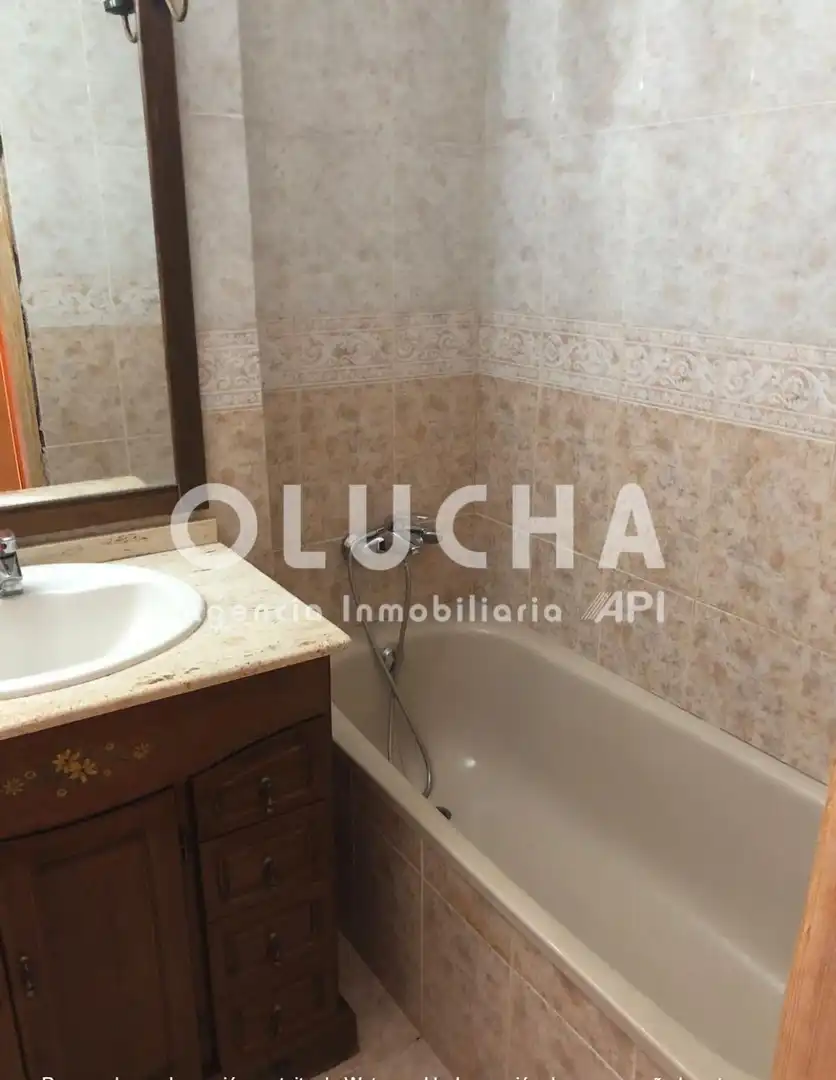 Baño de Piso en venta en Onda con Trastero