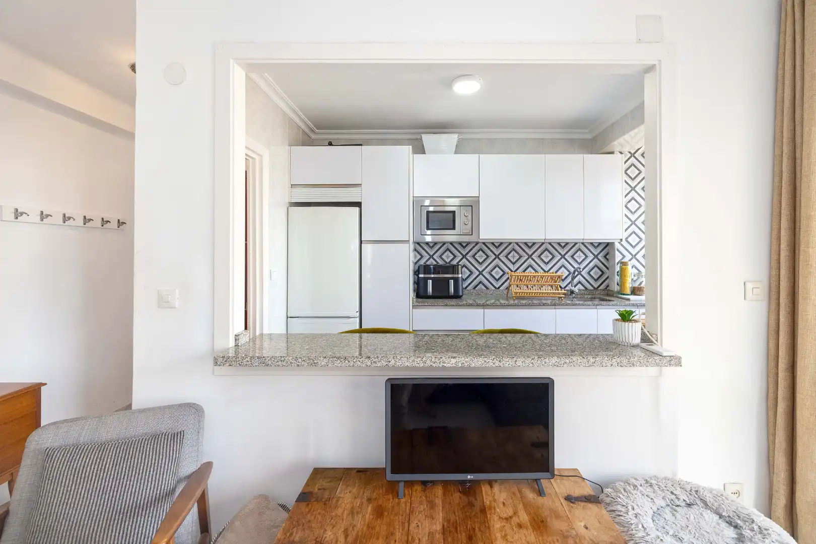 Kitchen of Flat for sale in Málaga  with Air Conditioner, Heating and Terrace