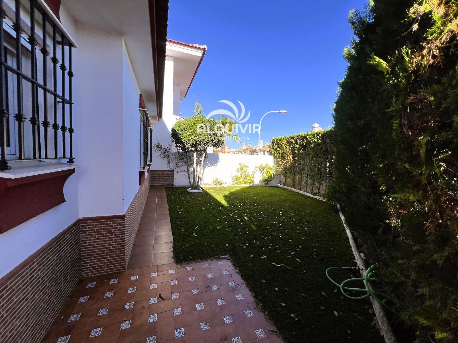 Jardín de Casa adosada en venta en Almonte con Trastero y Amueblado