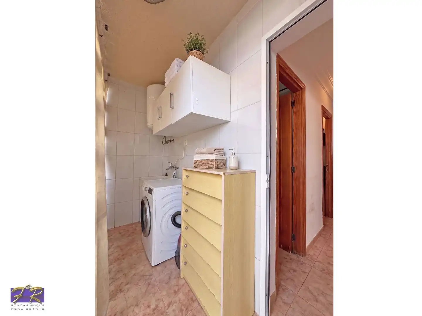 Bathroom of Houses for sale in Alcúdia  with Air Conditioner, Terrace and Storage room