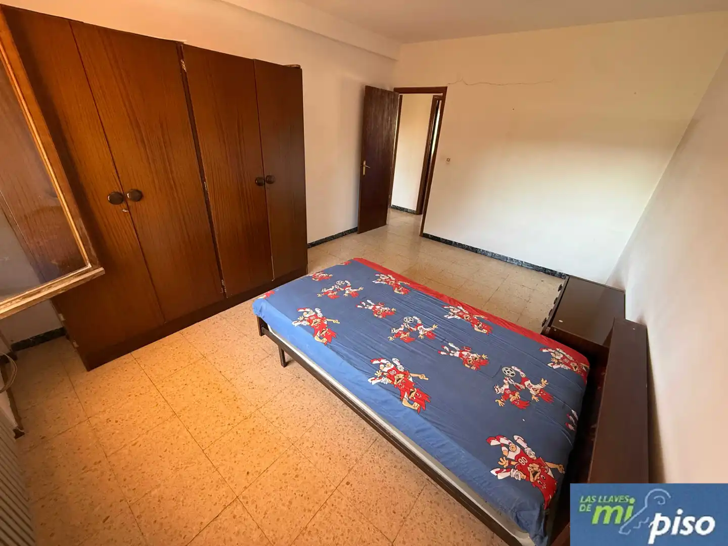 Dormitori de Àtic en venda en Portillo amb Calefacció, Parquet i Terrassa