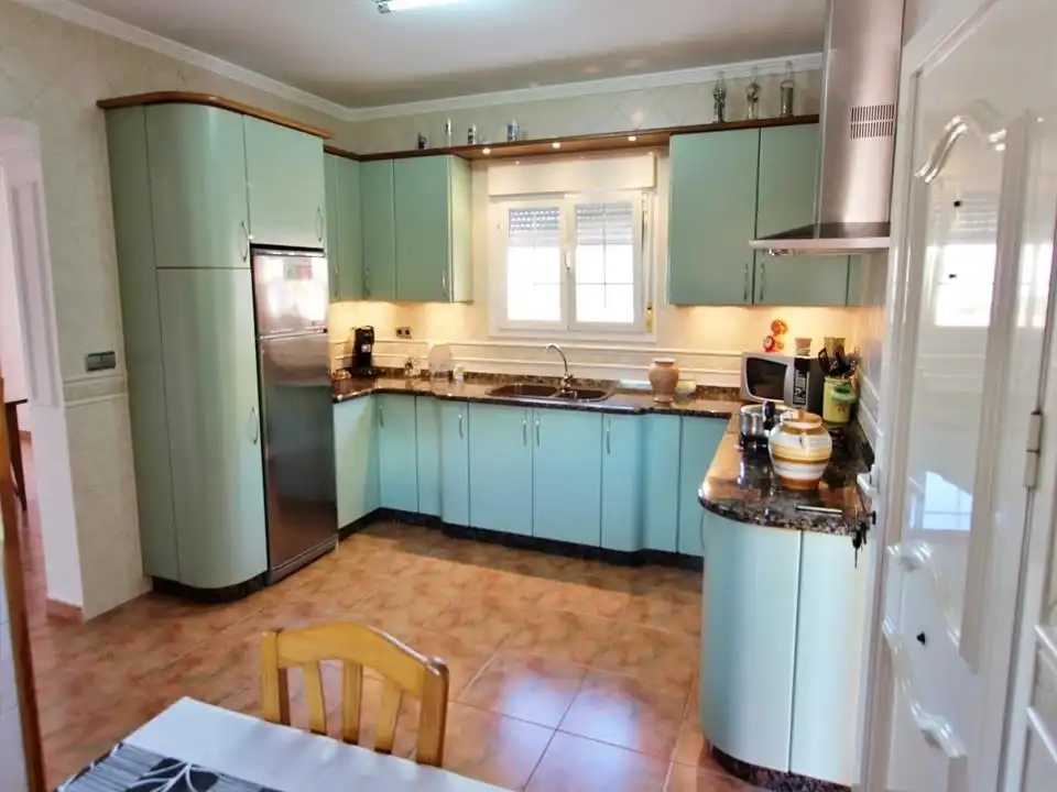 Villa con piscina in vendita a Carrió - La Merced - Los Pinos, imagen 15