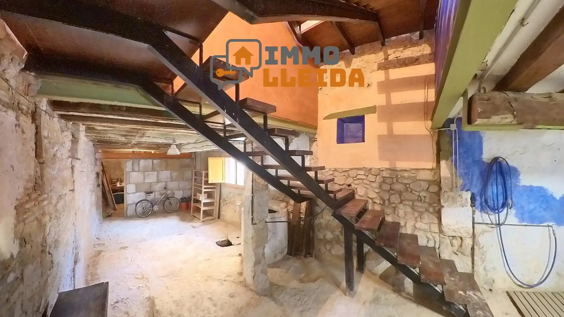 Casa adosada en venta en Granyena de les Garrigues con Calefacción y Terraza