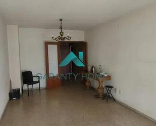 Sala d'estar de Pis en venda en Castellón de la Plana / Castelló de la Plana amb Calefacció i Traster