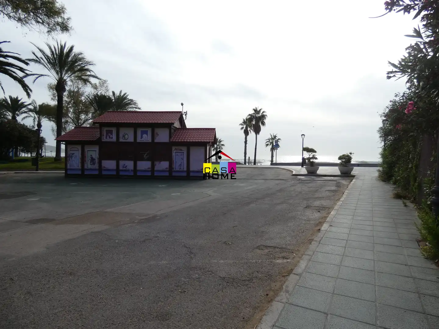Parking de Apartamento en venta en Benicasim / Benicàssim con Terraza, Amueblado y Piscina comunitaria