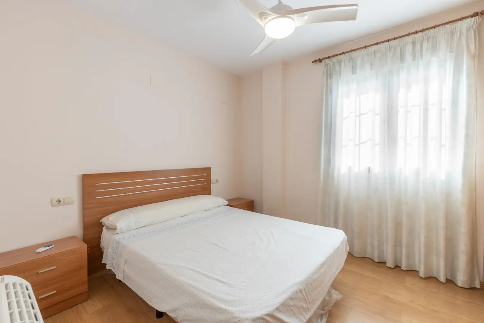 Chalet con terraza en venta en UNIS, imagen 28