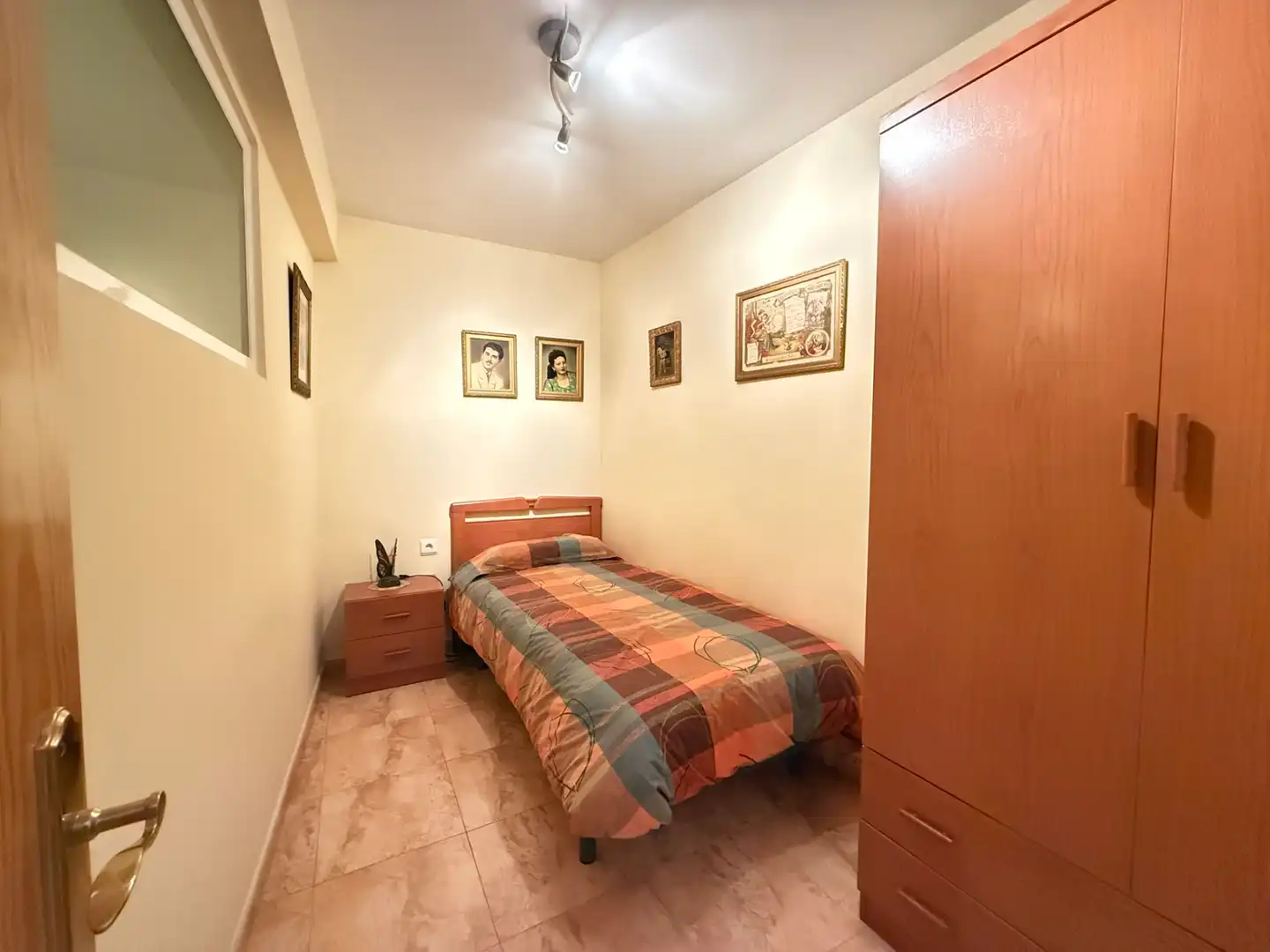 Habitación de Casa o chalet en venta en Caspe con Aire acondicionado, Calefacción y Trastero